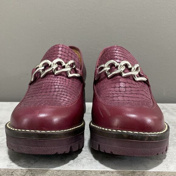 Dromedaris Leather Women's Burgundy Loafers w/silver Chain Detail Size 38 US 8 - Picture 6 of 16